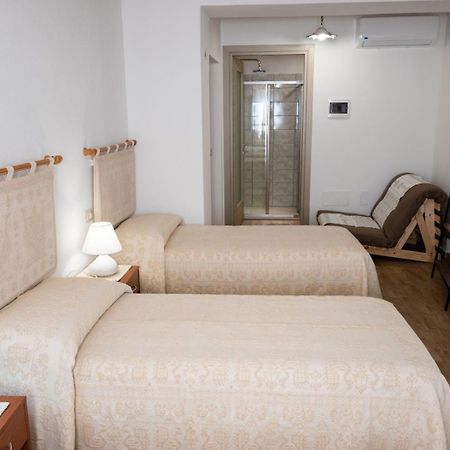 B&B Ruinas Arzana Екстериор снимка