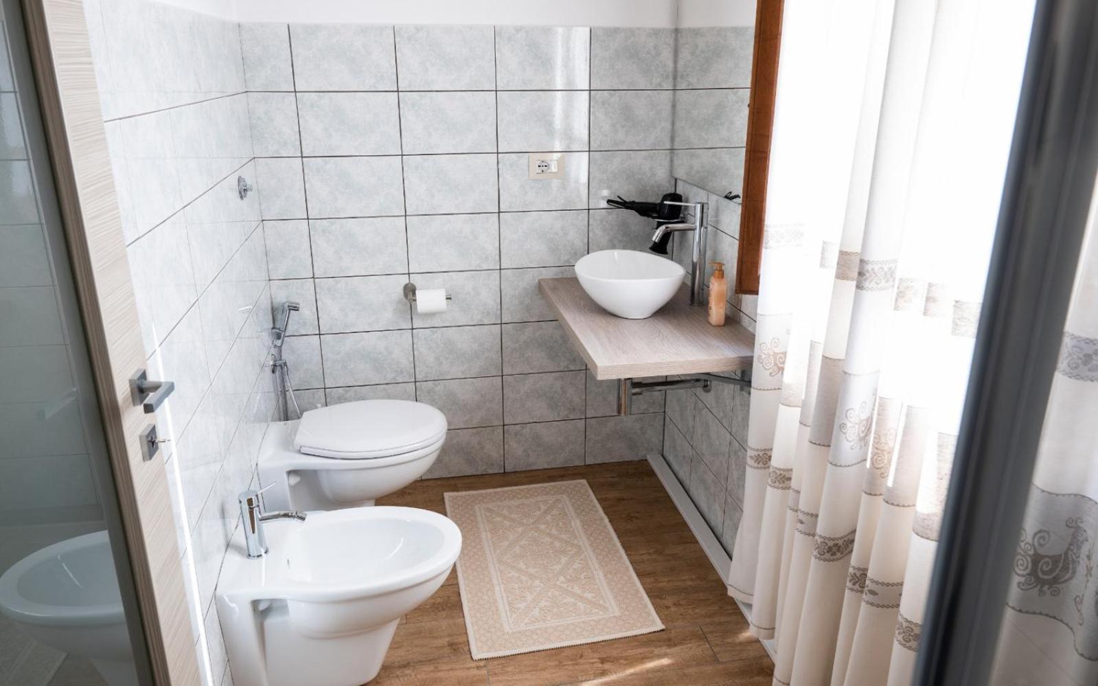 B&B Ruinas Arzana Екстериор снимка